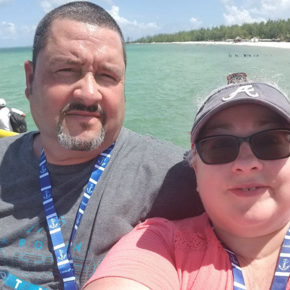 Meet your Posher, April - Picture 1 of 1